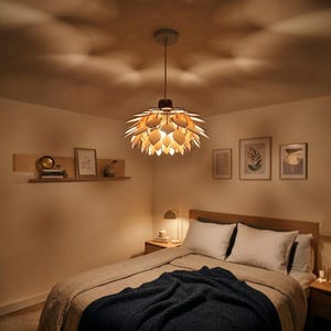 Hanglamp met houten lotusmotief, handgemaakte nachtlamp, biofiele interieurdecoratie, moderne hanglamp met bloemenmotief, wooncadeau