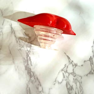Empuñadura telescópica para Kindle con borde rojo brillante: soporte ajustable y único para lectores electrónicos imagen 5