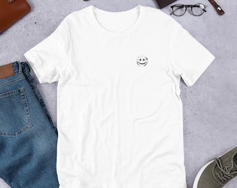 Smiley Face Unisex T-shirt - Minimalist Pop Culture Soft Touch True Fit T Shirt