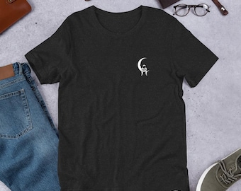 Astronaut sitting on Moon Unisex T-shirt - Minimalist Icon Pop Culture Soft Touch True Fit T Shirt