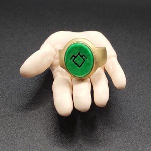 Owl Ring Magnet (David Lynch, Twin Peaks, hand, gold ring, owl symbol, owl cave, black lodge, gift, miniature)
