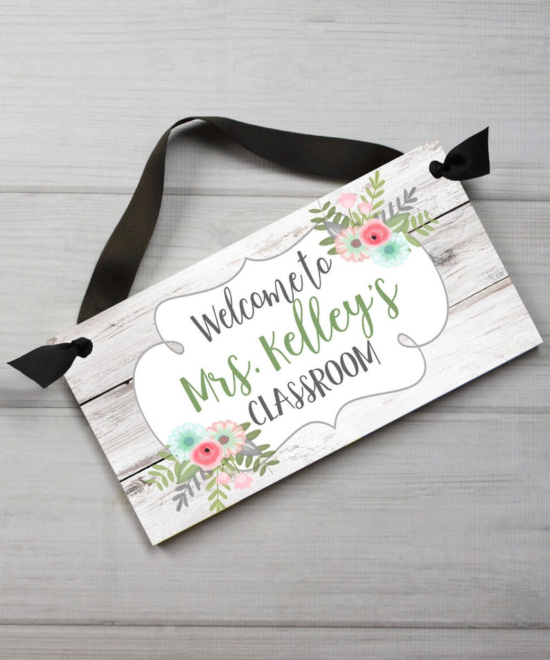 Teacher White Floral Classroom DOOR SIGN Teacher End of Year Christmas Present Gift TDS034