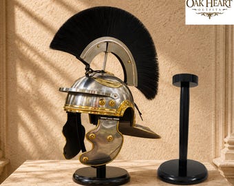 Römischer Zenturio-Helm aus Stahl mit schwarzer Feder | Replika-Rüstung (Holzständer)
