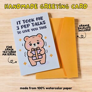 Tarjeta de felicitación hecha a mano con un oso divertido / Papel de acuarela / Grano fino / Regalo para introvertidos, Tarjeta de oso para cualquier ocasión / Tarjeta con frases sobre ansiedad