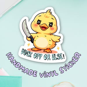 Autocollant en vinyle fait main Duck Off or Else, autocollant de couteau de canard d'illustration de Kawaii, autocollant de dessin animé mignon pour ordinateur portable, bouteilles d'eau, journal