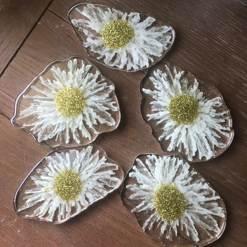 housewarming gift. coaster set floral coasters Daisy coaster set-set of 5 wedding gift bridal shower gift