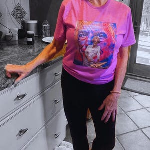 Anthony Bourdain Tribute Tee – Culinary Legend Edition