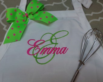 Personalized Apron Teen apron Boys or Girls, Embroidered with Name, Chef Hat design, 4 Colors and you can add a ribbon for the girls.
