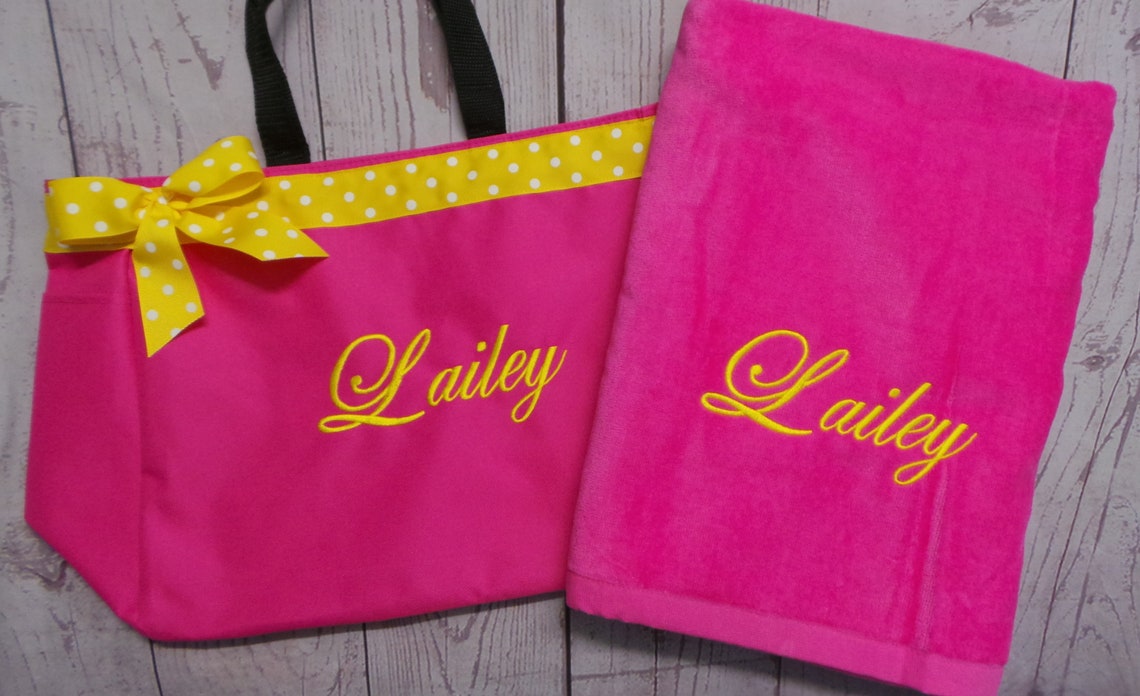 Kids Beach towel and tote bag. Personalized with your name on Etsy