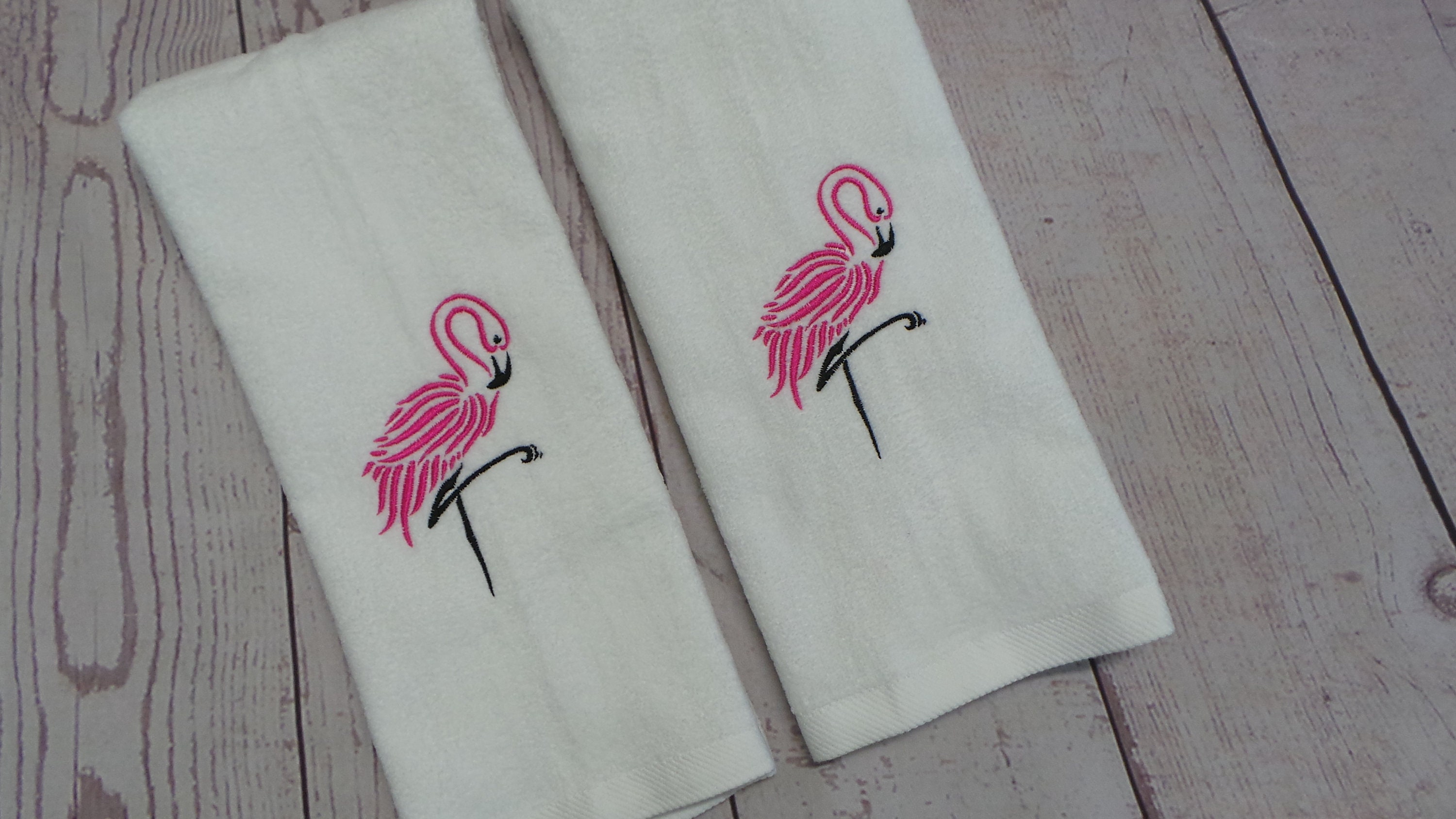 Flamingo Pattern Fingertip Towels, Hanging Towel For Wiping Hands, Highly  Absorbent & Quick Drying Dish Towels, Super Absorbent And Lint Free Towels,  Hanging Tie Towel For Bathroom Kitchen, Bathroom Supplies, Home Decor 