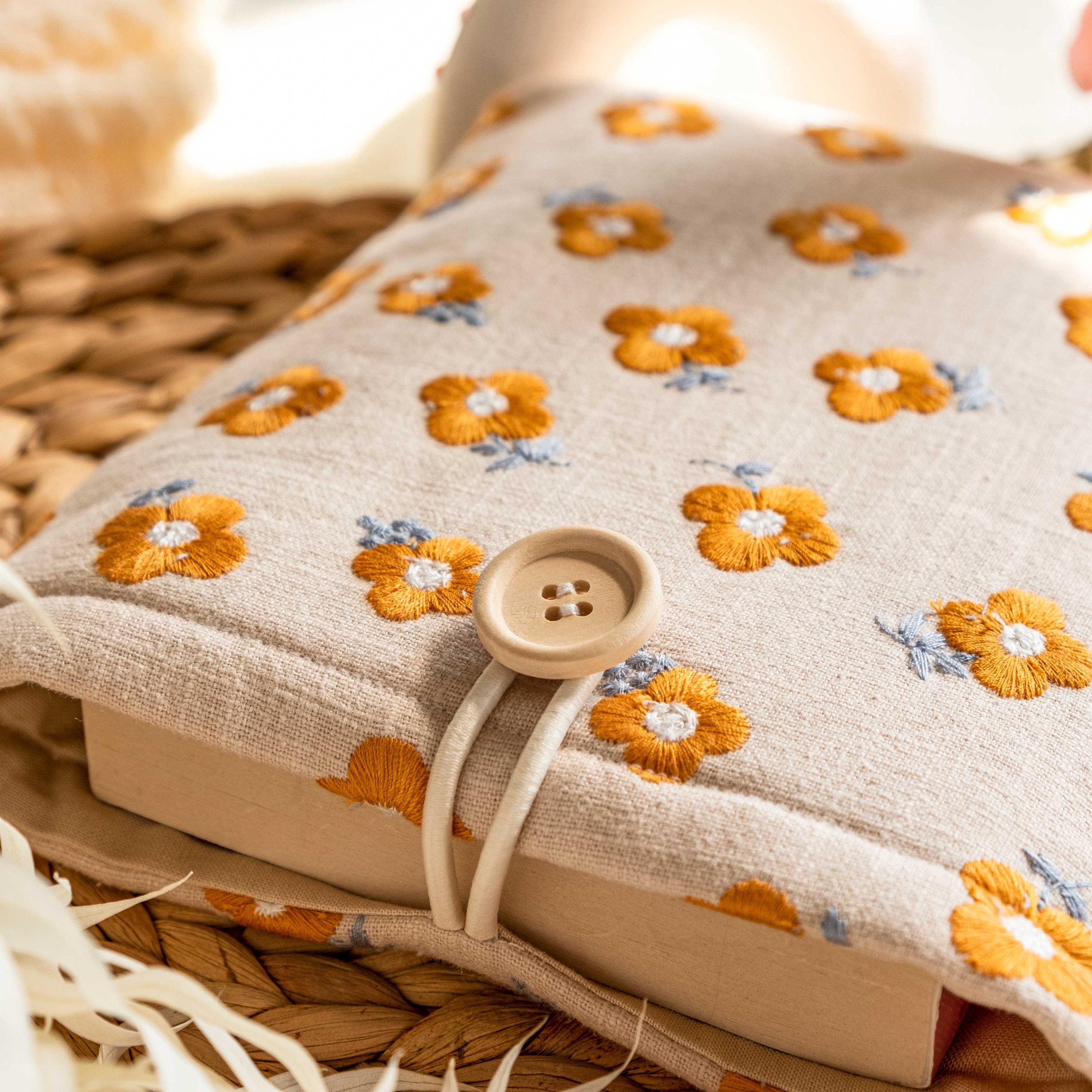 Embroidered Flower Padded Sleeve for All-new Kindle Paperwhite 12th 7 ...