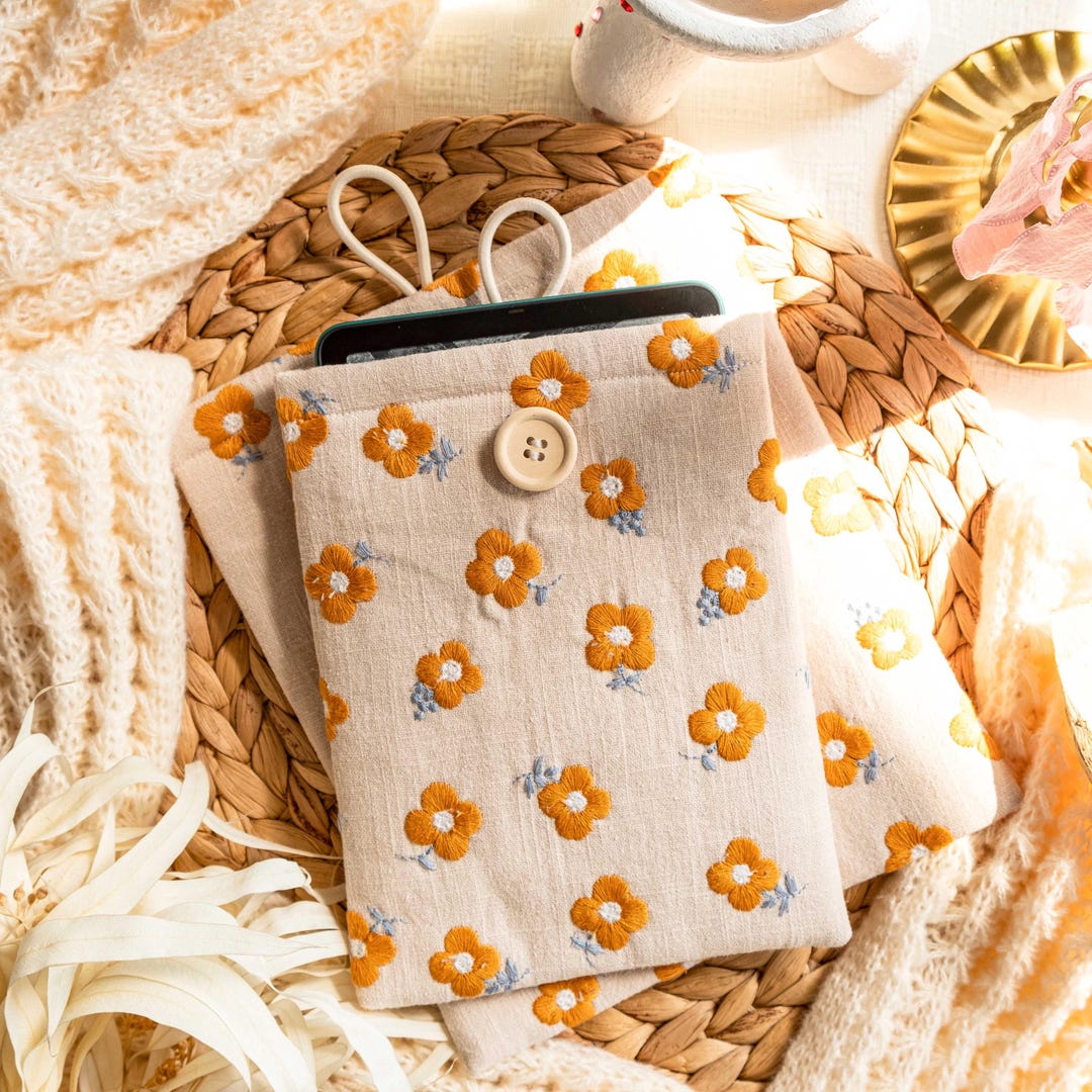 Embroidered Flower Padded Sleeve for All-new Kindle Paperwhite 12th 7 ...
