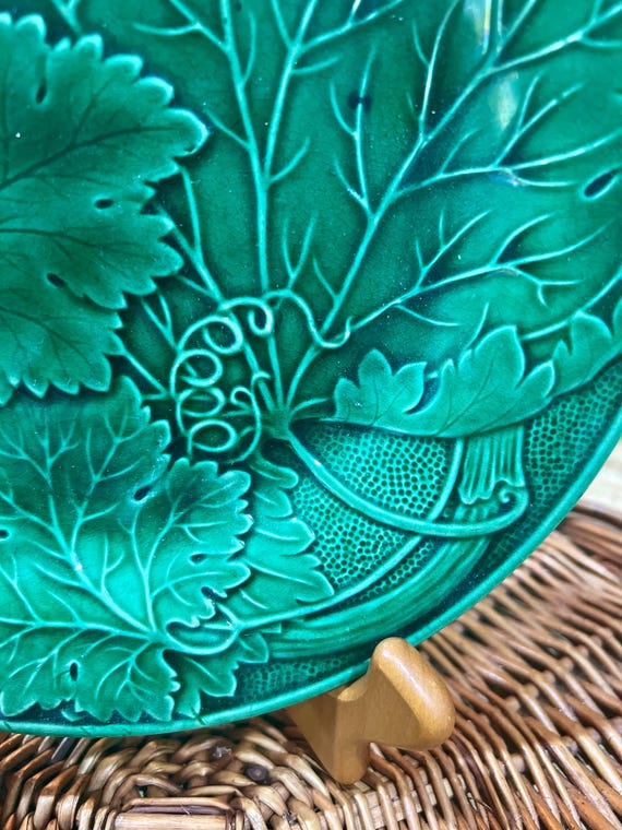 RARE - Antique 1800's Green Leaf Plate Majolica Glaze Hunter Green
