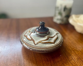 Lámpara de aceite de cerámica artística Bill Campbell vintage Lámpara de vela pequeña con tapa