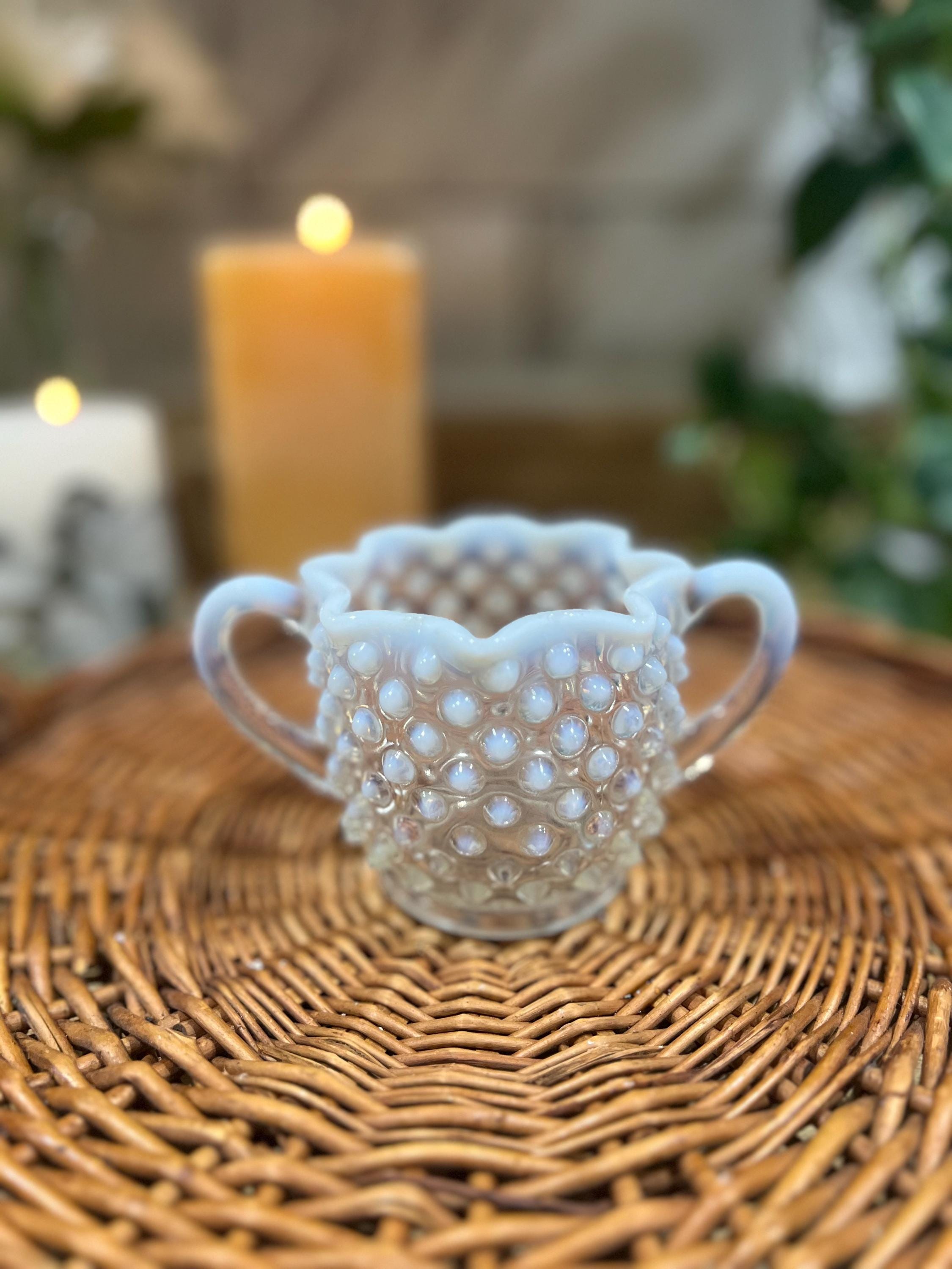 ヴィンテージ フェントン ホブネイル フレンチ オパールセント スター