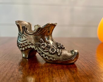 Alfiletero vintage bañado en plata para zapatos, japonés Elweco, para coser, fabricado en Japón, 3,5"