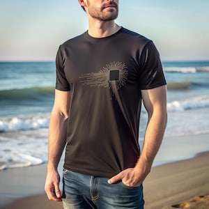 Camiseta com coração de chip de computador, design de placa de circuito, presente para amantes de tecnologia, camiseta geek, camiseta de programador