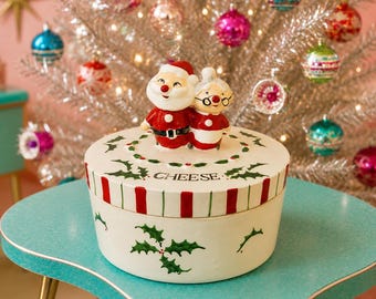 Vintage Lipper and Mann Christmas Santa and Mrs. Claus Cheese Crock Pixieware Container MCM Japan