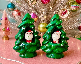 Vintage Holt Howard Japan Winter Green Santa Claus Salt and Pepper Shakers MCM