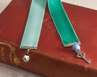 Charmed Ribbon Bookmark - Light Green