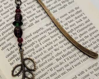 Filigree frond bookmark