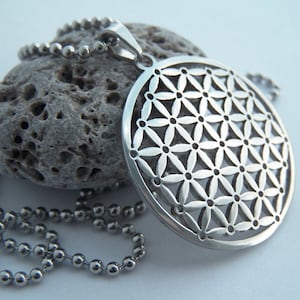 Bloem van het leven - roestvrijstalen hanger aan kogelketting heren- of damesketting met heilige geometrie.