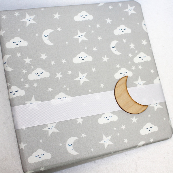 Baby Memory Book, Moon and Stars Baby Book, Baby Book Binder, Baby Journal, Twinkle Little Star theme, First year, 5 Years, Gender Neutral