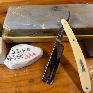 Straight Razor Honing Service