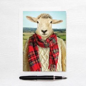 Carte de voeux mouton - 5 x 7 pouces - animaux déguisés - fabriquée au Canada - Bea part faire une randonnée