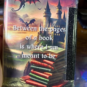 Fantasy Kindle Insert Paperwhite