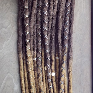 10 Custom Crocheted Dreadlock Clip In or Braid In Extensions Synthetic Hair Boho Dreads Hair Wraps & Beads Ombre image 4