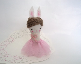 Ballerina bunny brooch, rabbit brooch, pin miniature art doll, ballerina pink tutu, safety pin fashion accesorie cute bunnie Made to order