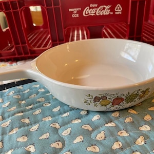 Le Persil Spice of Life a Vintage Corning Ware Small Handled Pan P83B 6.5 Inch No Lid