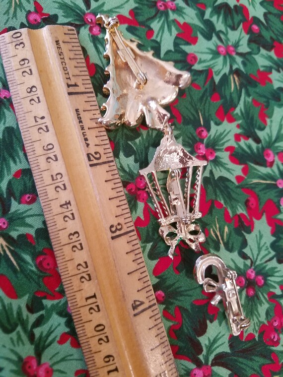 Three Vintage Gold and Jeweled Christmas Pins Bro… - image 4