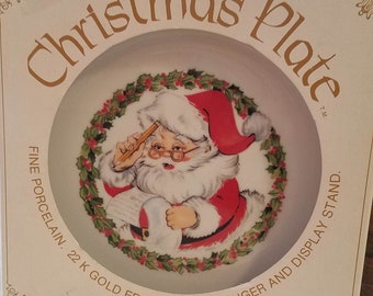 Small Vintage 1982 Jasco Porcelain Santa Claus Plate with Original Box