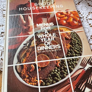 Large Vintage 1971 Hardcover Cookbook by Good Housekeeping a Year of Dinners