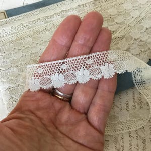 5+ Meter Antike französische Spitze Alte Kurzwaren Karte Hochzeiten Nähen Zubehör 2 cm tief