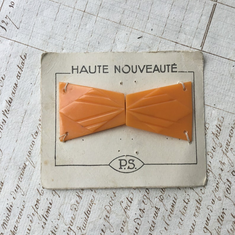 Art Deco Pale Orange Celluloid Buckle Geometric faceted Decoration 1930s Costume Fashion Dressmaking Project image 10