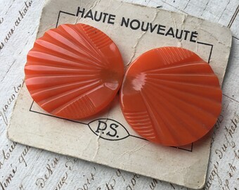 Pretty 8.5cm French Art Deco Celluloid Bakelite Buckle 1930s Costume Vintage Fashion Dressmaking Sewing Project