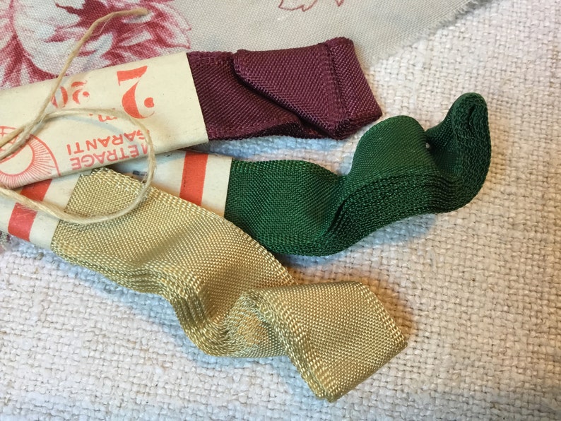 3 Skein Bundle of Vintage French Ribbon New Old Haberdashery Stock Gros Grain Emerald Green Pale Gold Burgundy Red image 5