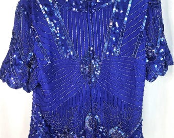 Blusa de seda con cuentas y lentejuelas de Lawrence Kazar, estilo años 90, estilo glamuroso azul rey, talla grande