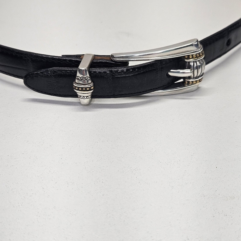 Cinturón estilo western vintage BRIGHTON para mujer, talla M 30, de cuero negro con hebilla plateada. imagen 2