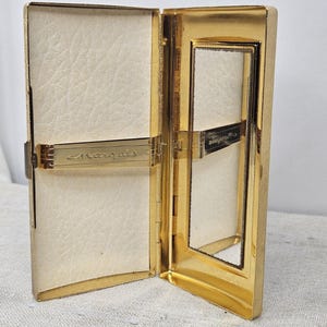Specchietto compatto per sigarette vintage Dandy Mate Marquis in oro, metà secolo, realizzato in Giappone