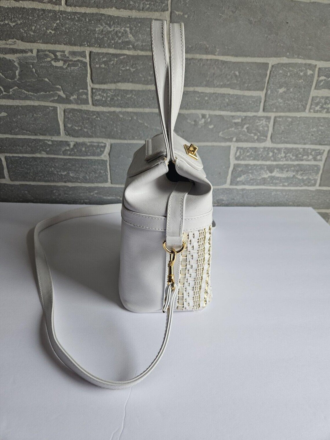 Vintage 80s Warren Reed White & Gold Woven Handbag, Removable Strap, foto 3 di 5
