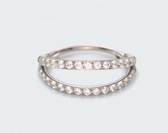 16G ダブルスタックセプタムリング フロントフェイシングCZ シルバー - チタン製 ノーズリング/セプタム/軟骨フープ/ヘリックス/ダイスフープ/コンク/ギフト用