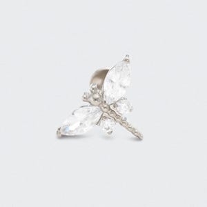 Orecchino a perno in titanio a forma di libellula con cristallo trasparente in argento per trago/corvo/lobo dell'orecchio/elica/daith/conca/anti-trago/regalo/1 pezzo