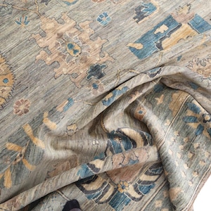 Hand-Knotted Wool Oushak Rug 8x10: Sage Green Turkish Carpet