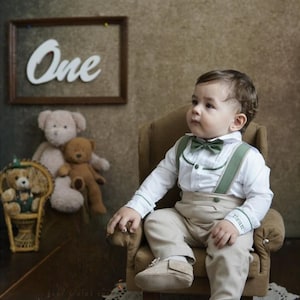 Terno de 1º aniversário para meninos, terno personalizado para porta-alianças, traje infantil para meninos, roupa de casamento personalizada para bebês, roupa de bênção para recém-nascidos