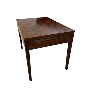 Rosewood Side Table with Drawer by W. Gram Johannessen Møbelfabrik – Norway, Askim, Bruksbo.