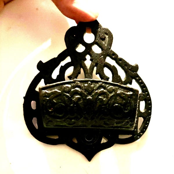 Vintage /antique Iron Art /Cast Iron Match Stick Safe Striker